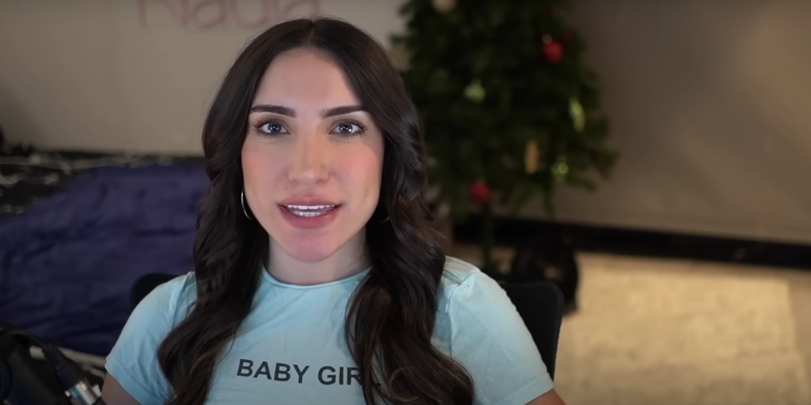 Warzone streamer Nadia apologizes after Twitch ban for doxxing viewer